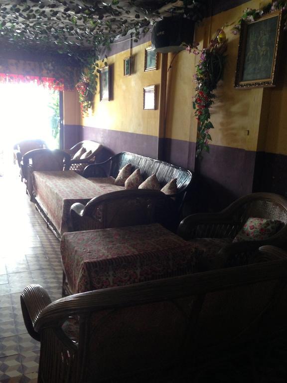 Grand View Guesthouse Phnom-Penh Buitenkant foto
