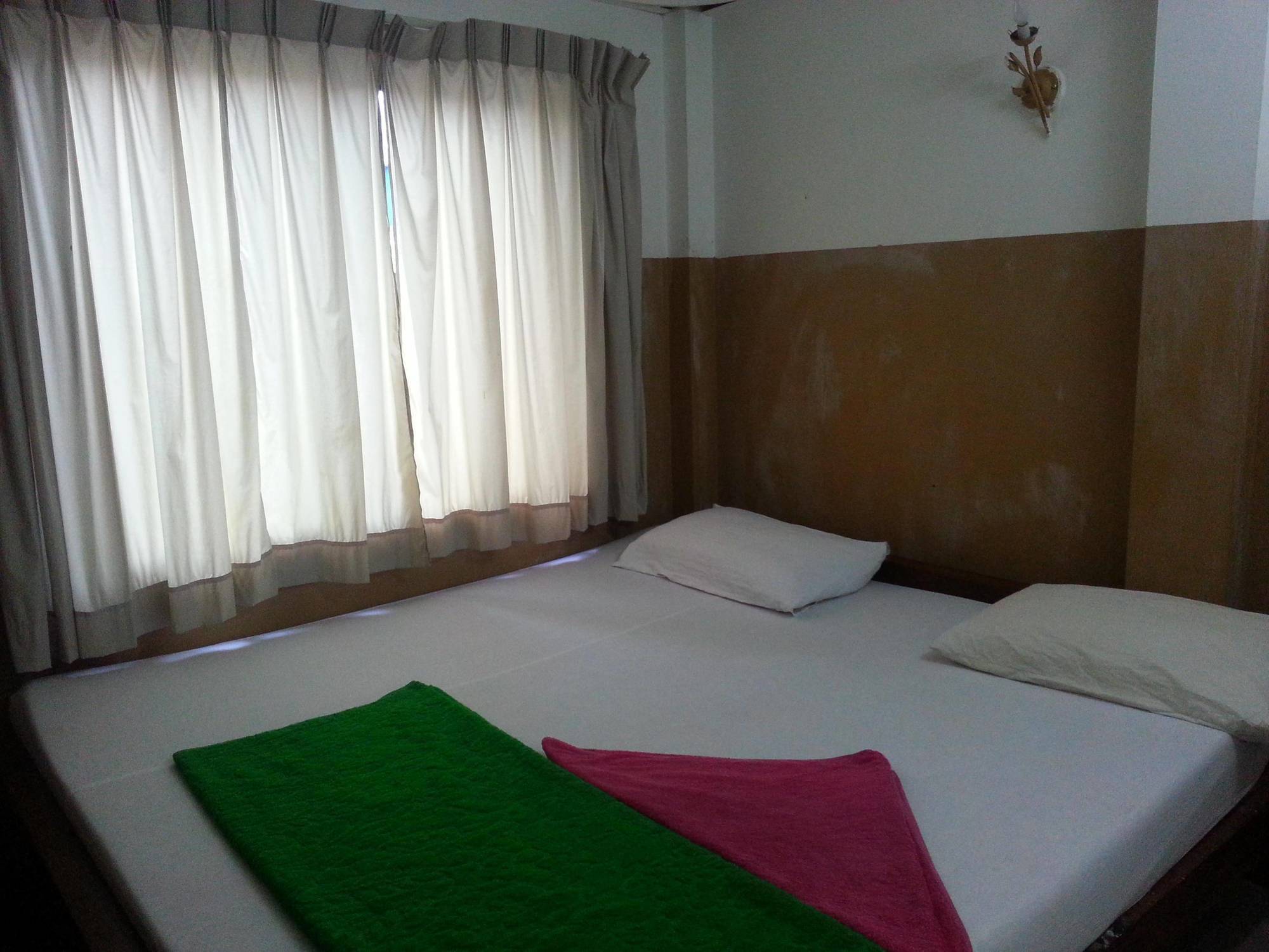 Grand View Guesthouse Phnom-Penh Buitenkant foto