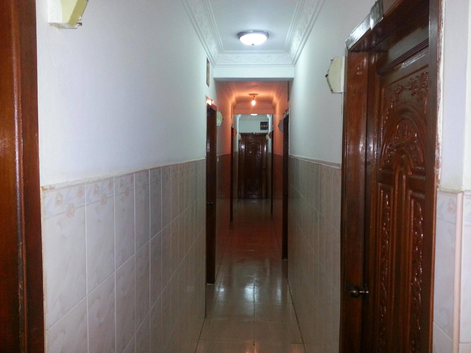 Grand View Guesthouse Phnom-Penh Buitenkant foto